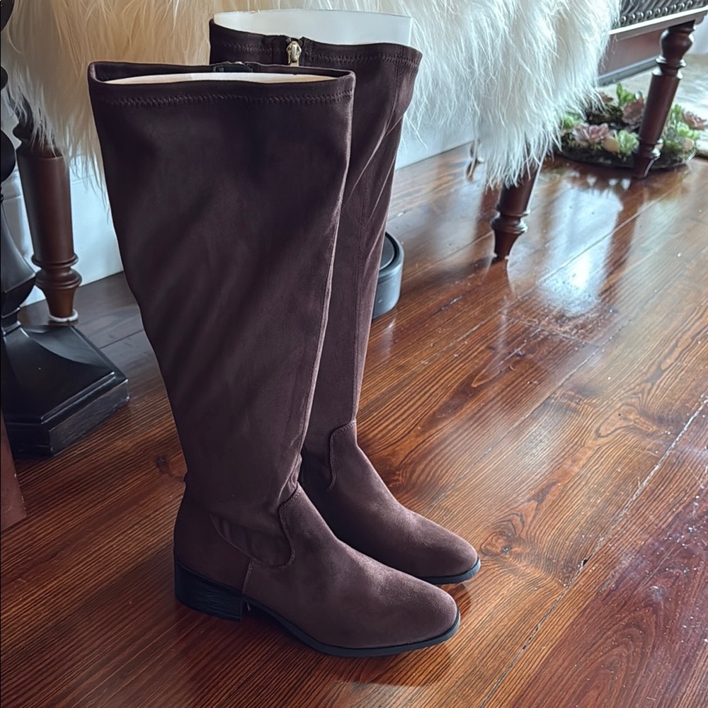 Kenneth Cole Stanford Brown Knee-High Women's Boots size 9